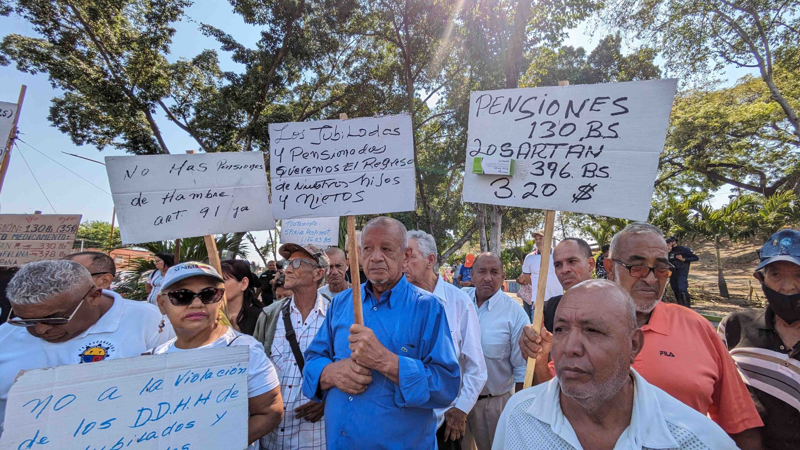 Jubilados y pensionados protestan por ingresos