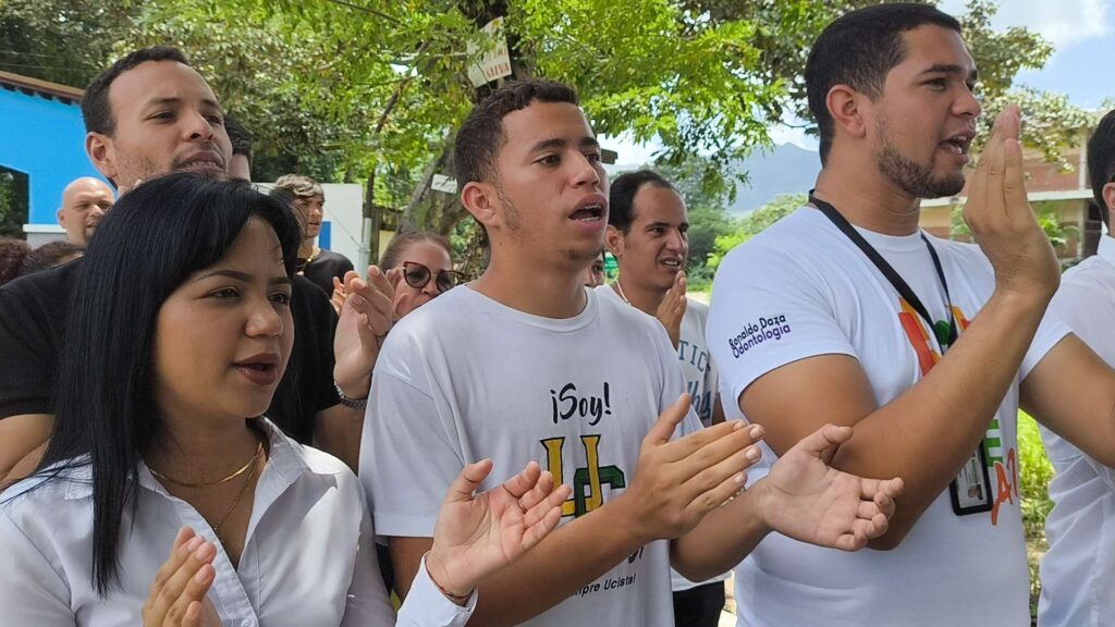 Estudiantes llaman a votar este 28 de julio