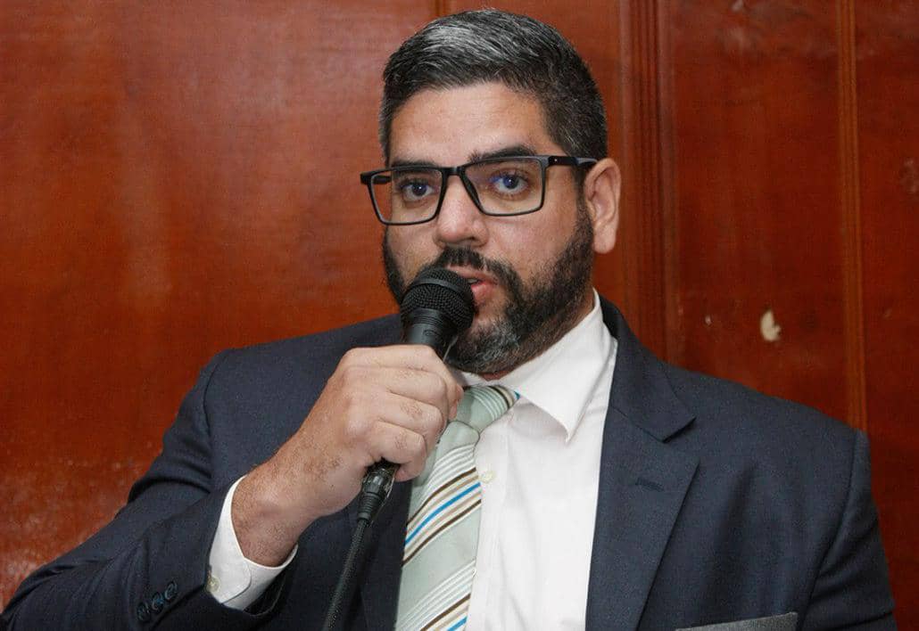 Diputado Franmi Hernández rechazó violación de la inmunidad parlamentaria de Carlos Molina