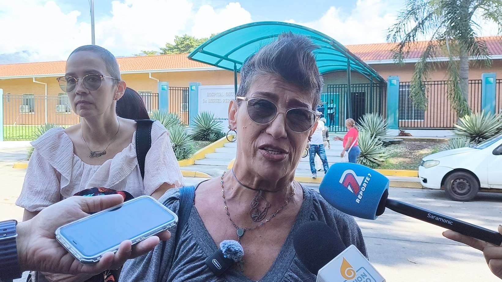 Pacientes del Hosptial Oncológico Dr. Miguel Pérez Carreno denunciaron paralización del servicio de radioterapias