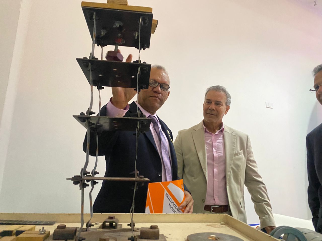 Universidad de Carabobo celebró 50 años de la Facultad de Ingeniería con jornadas técnicas y visión de futuro