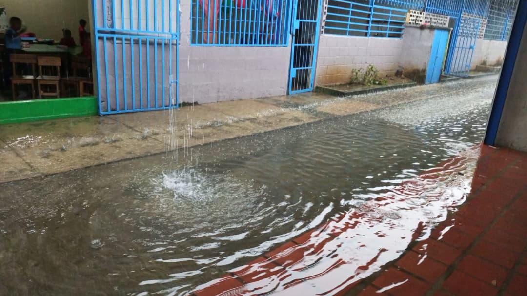 Centros Educativos de Carabobo afectados por lluvias