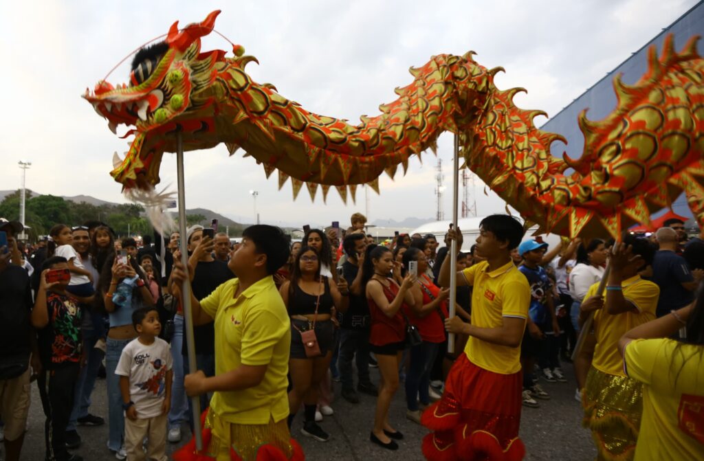 Dragones Chinos