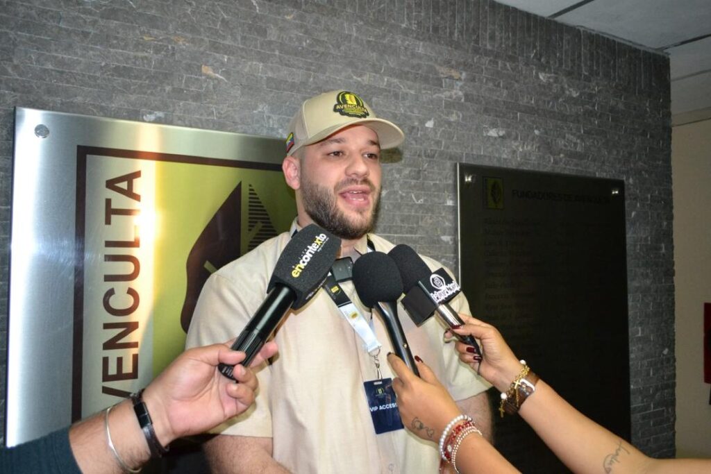 Avenculta Exposicion 2