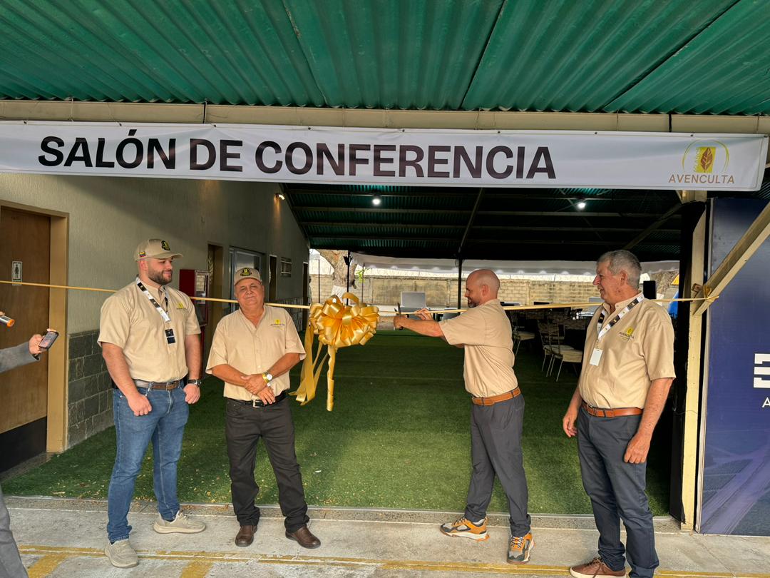 Avenculta exposición